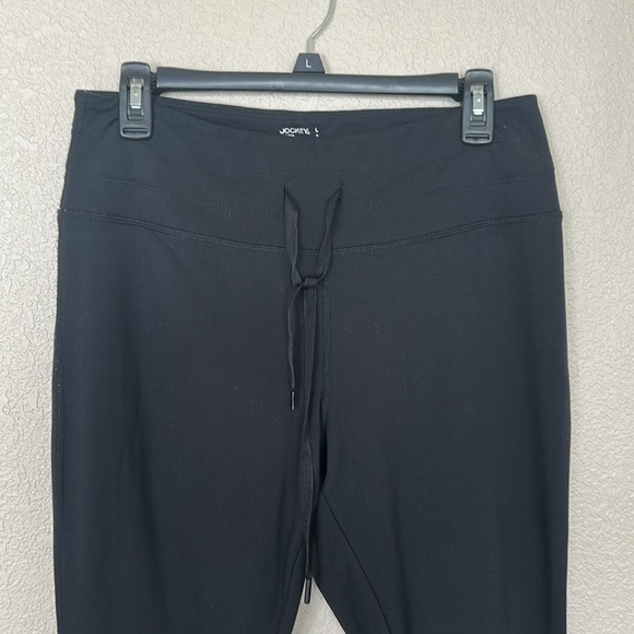 Women’s Jockey black joggers size large. - Picture 2 of 7